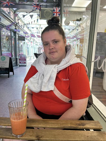 From Rock Bottom to a Fresh Start: Jord’s Journey to Independence!